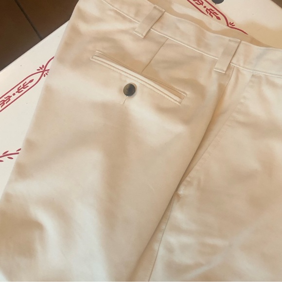Haggar Chinos 38x32 - Picture 3 of 11